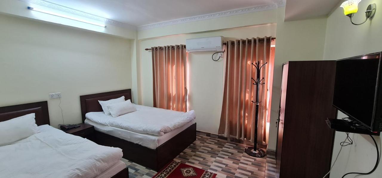 Pashupati View Hotel Catmandu Exterior foto